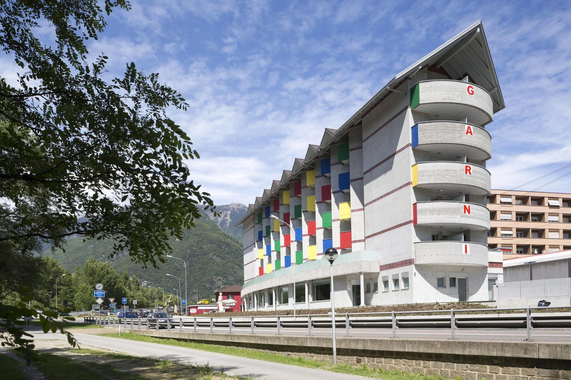 Hotel Liberty Self Check-In Bellinzona Zewnętrze zdjęcie